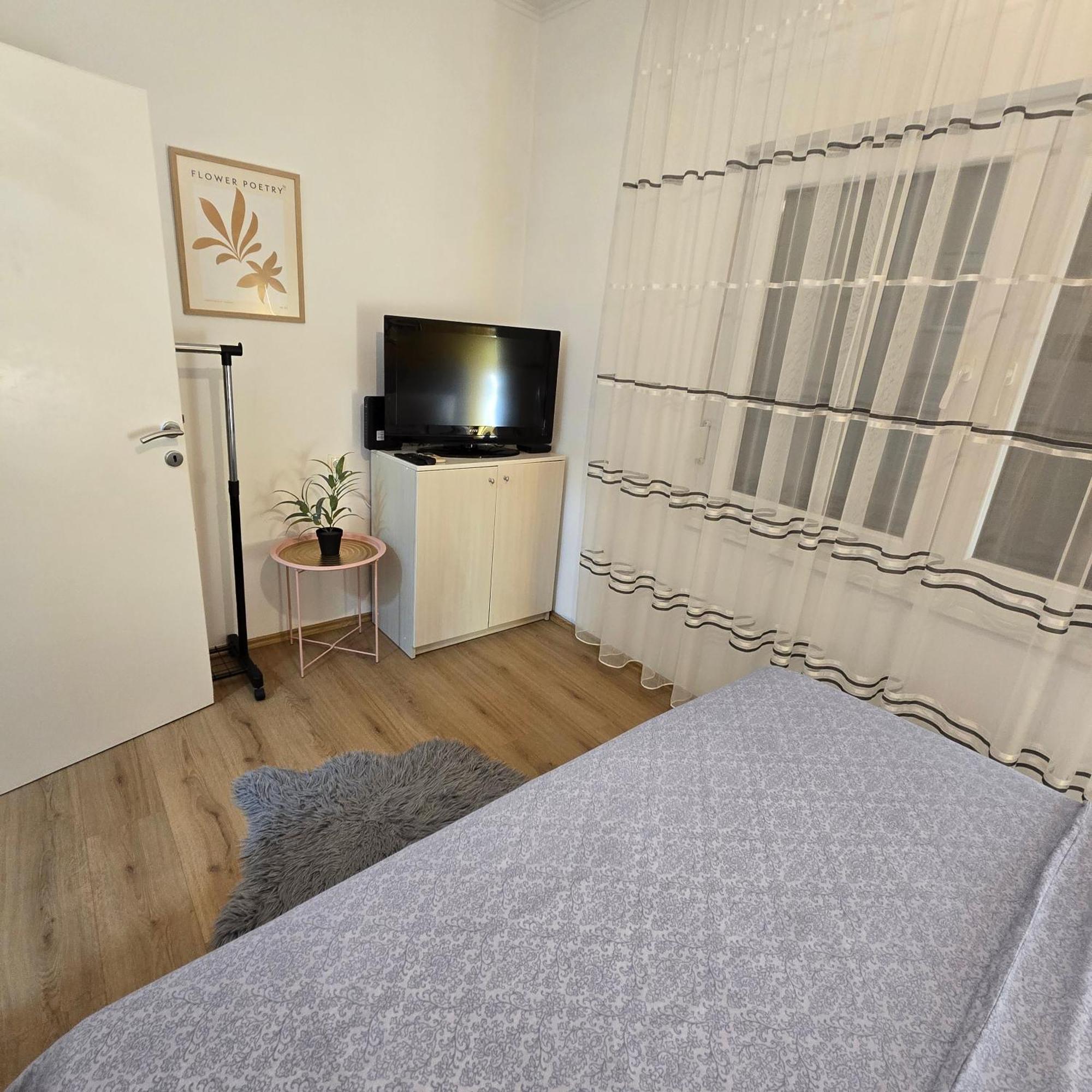 Apartman Hersek Μόσταρ Εξωτερικό φωτογραφία